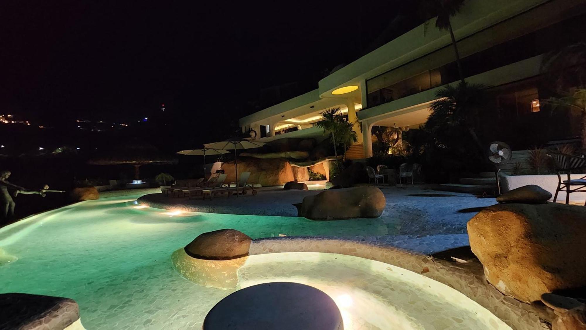Hermosa Vilă Acapulco